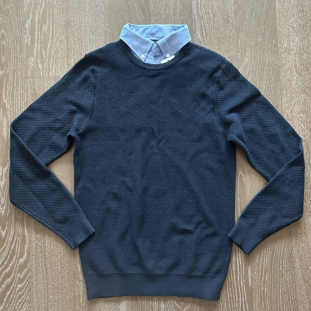 NWT - Men's Navy Sweater with Blue Collar - Picture 1 of 1